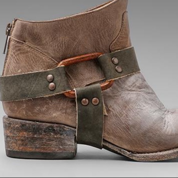 SOLD Freebird by Steven Phlow Phoenix Low Boots - Picture 6 of 16